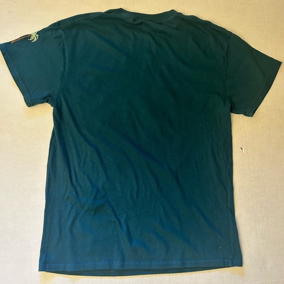 Mattel Malibu Barbie Graphic T-Shirt Sz-M.  AA19 - Picture 4 of 7